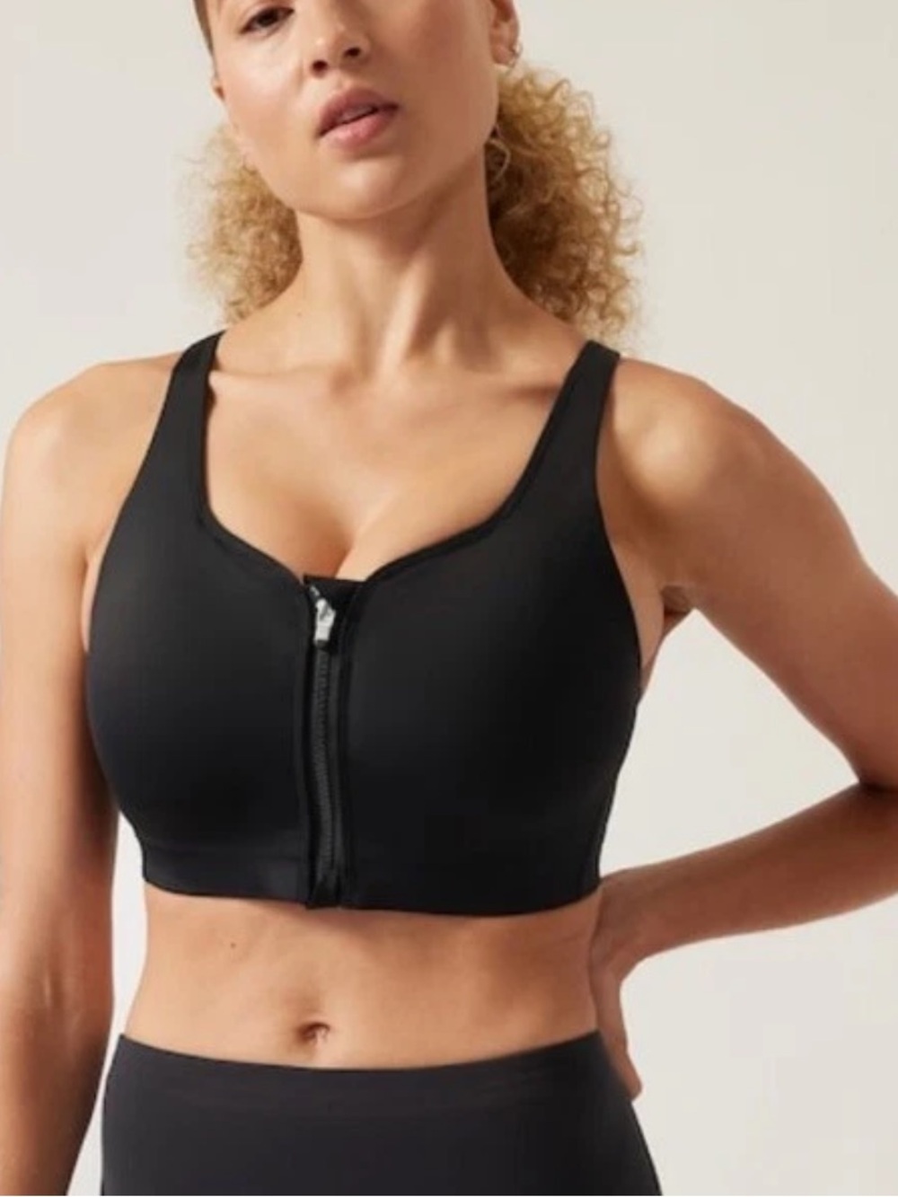 Athleta Advance Zip Front Black Sports Bra B-DD